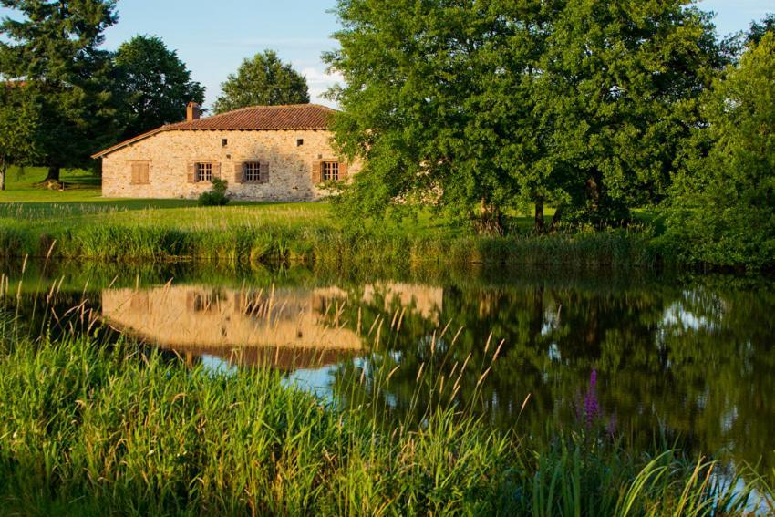 Hotel Domaine Des Etangs, Auberge Resorts Collection Massignac Ngoại thất bức ảnh